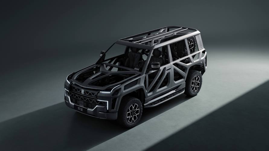 深圳宝安区超辉远企业管理咨询仰望U8硬派越野的科技魅力，国能汽车对传统燃油车市场的冲击